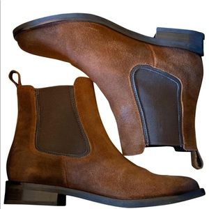 NWT Thursday Boots